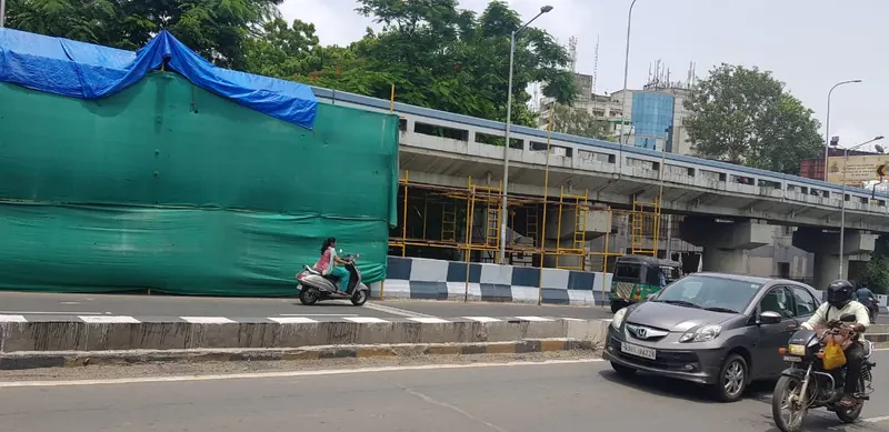Structural repairs at Sardar Patel Bridge, Surat
